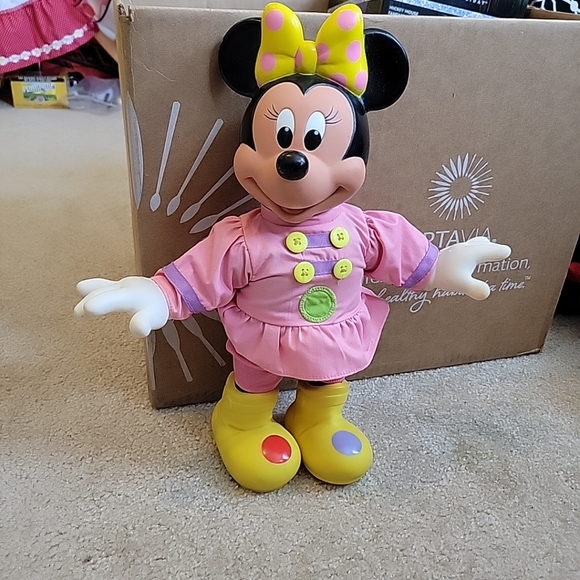 Vintage Minnie Mouse Musical Notes Doll Toy Disney 1990 Mattel 13.5" - Picture 1 of 10